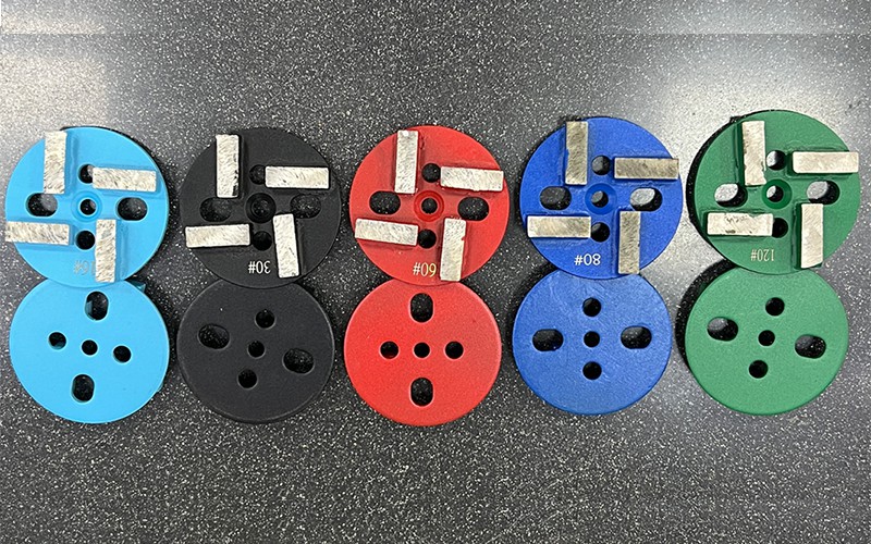 直齿刀头
